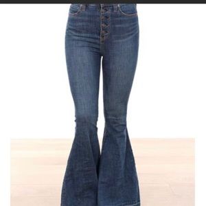 Free People Irreplaceable Flare Jeans size 28